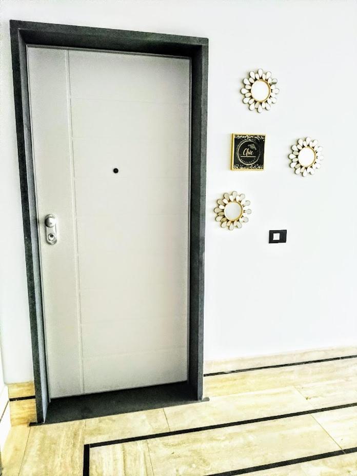 Chic Apartment Fiumicino Exterior foto
